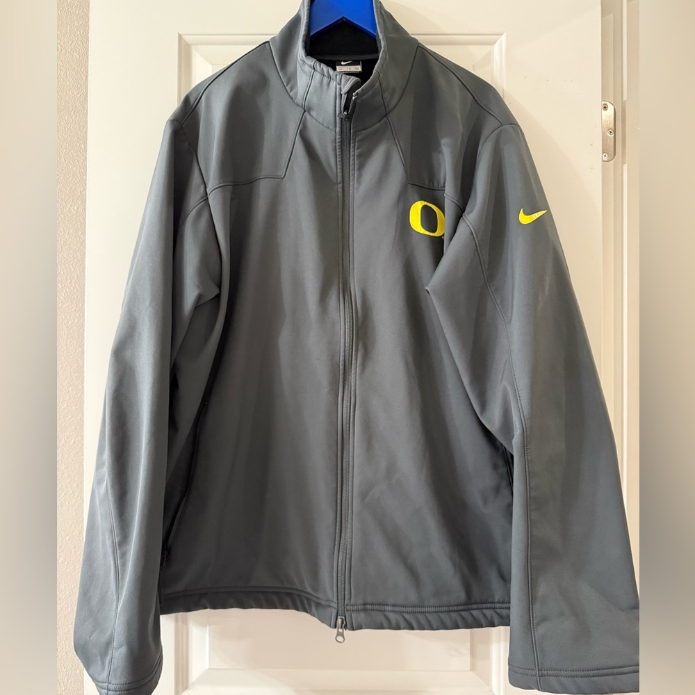 Heavy Nike Men's Dark Gray Jacket with Yellow Oregon Ducks Logo